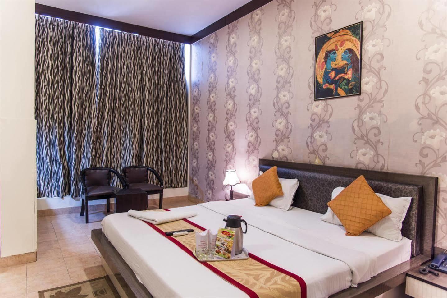 Orbit Inn Agra  Exterior photo